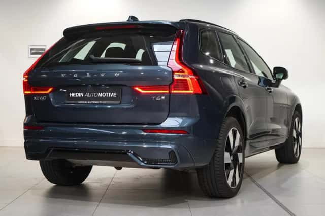 Volvo XC60 (2025) thumbnail 6