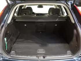 Volvo XC60 (2025) thumbnail 10