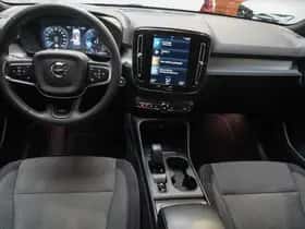 Volvo XC40 (2022) thumbnail 12