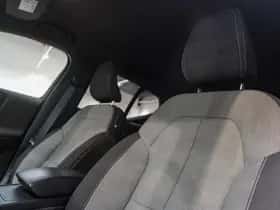 Volvo XC40 (2022) thumbnail 15