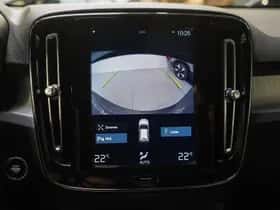 Volvo XC40 (2022) thumbnail 25