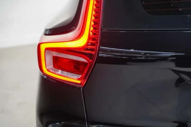 Volvo XC40 (2022) thumbnail 8