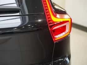 Volvo XC40 (2022) thumbnail 9