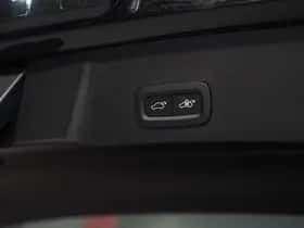 Volvo EX40 (2025) thumbnail 11