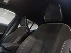 Volvo EX40 (2025) thumbnail 16