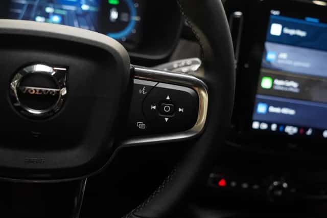 Volvo EX40 (2025) thumbnail 19