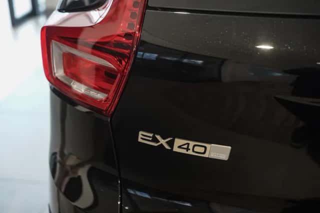 Volvo EX40 (2026) thumbnail 5