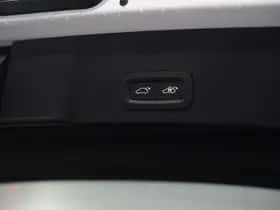 Volvo XC40 (2025) thumbnail 11