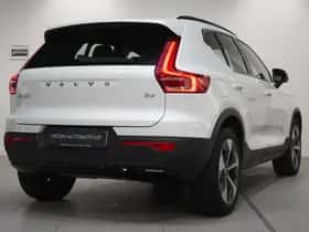 Volvo XC40 (2025) thumbnail 6