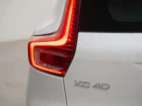 Volvo XC40 (2025) thumbnail 8
