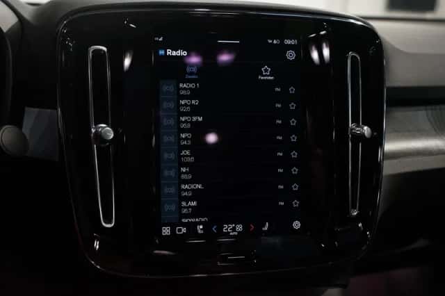 Volvo C40 (2025) thumbnail 14