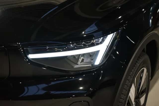 Volvo C40 (2025) thumbnail 16