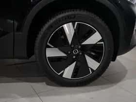 Volvo C40 (2025) thumbnail 25