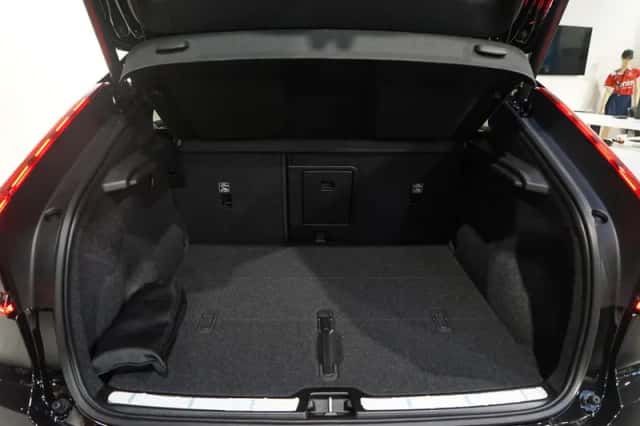 Volvo C40 (2025) thumbnail 26