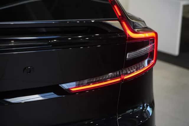 Volvo C40 (2025) thumbnail 9