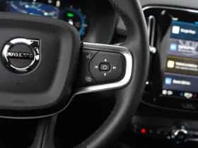 Volvo EX40 (2025) thumbnail 17