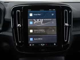 Volvo EX40 (2025) thumbnail 18