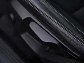 Volvo XC40 (2021) thumbnail 15