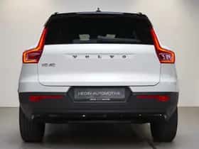 Volvo XC40 (2021) thumbnail 5