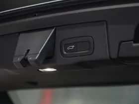 Volvo XC60 (2018) thumbnail 11