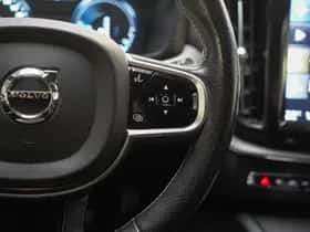 Volvo XC60 (2018) thumbnail 19