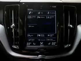 Volvo XC60 (2018) thumbnail 24