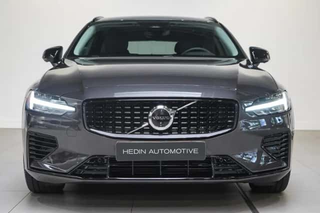 Volvo V60 (2025) thumbnail 2