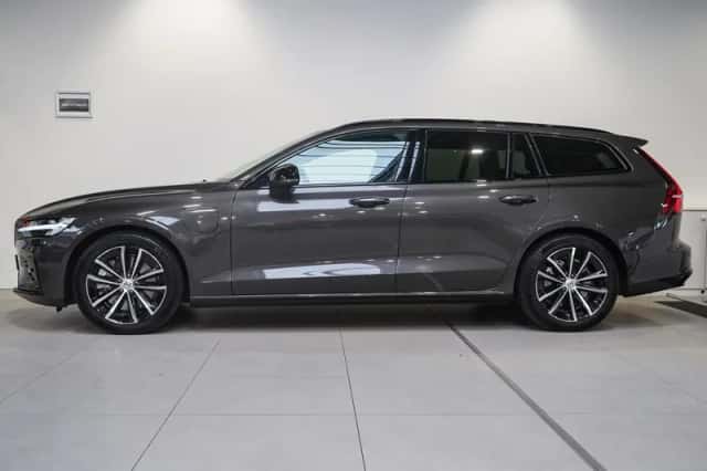 Volvo V60 (2025) thumbnail 3