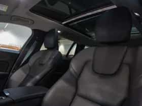 Volvo V60 (2022) thumbnail 17