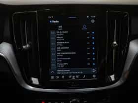 Volvo V60 (2022) thumbnail 23