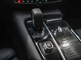 Volvo V60 (2022) thumbnail 28