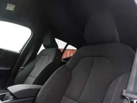 Volvo EX40 (2025) thumbnail 16