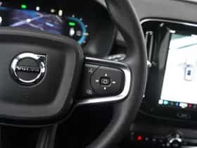 Volvo EX40 (2025) thumbnail 19