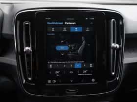 Volvo EX40 (2025) thumbnail 23