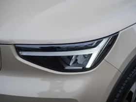 Volvo EX40 (2025) thumbnail 5