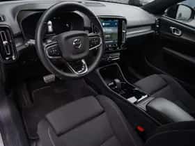 Volvo XC40 (2021) thumbnail 12