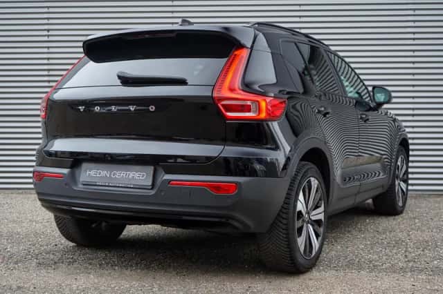 Volvo XC40 (2021) thumbnail 6