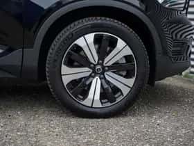 Volvo XC40 (2021) thumbnail 8
