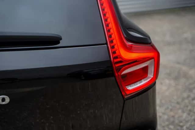 Volvo XC40 (2021) thumbnail 9