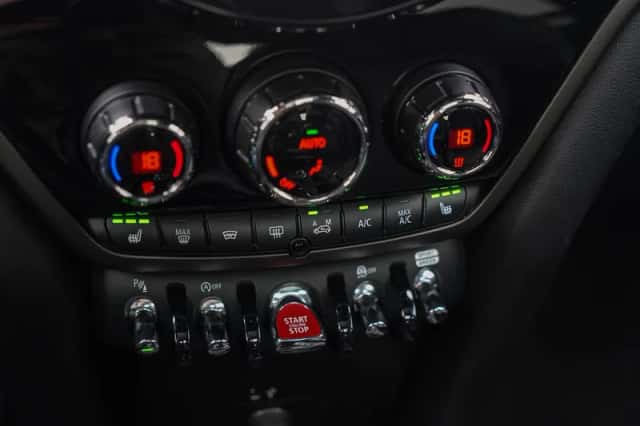 MINI Countryman (2022) thumbnail 26