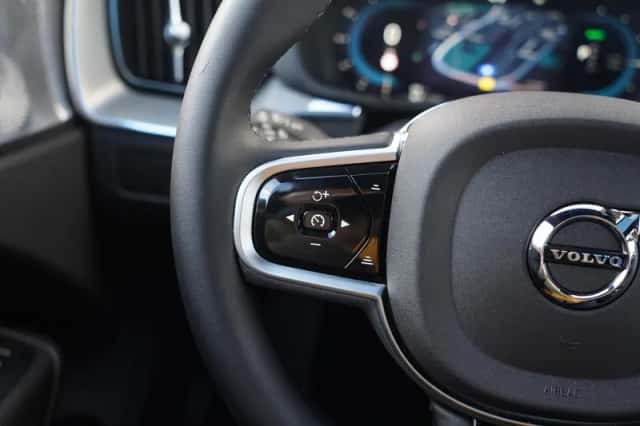 Volvo XC60 (2025) thumbnail 19