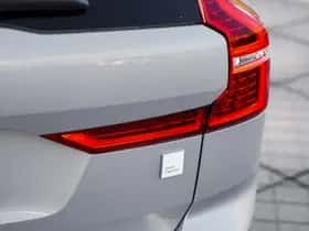 Volvo XC60 (2025) thumbnail 9