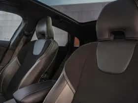 Volvo V40 (2020) thumbnail 15