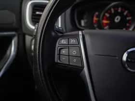 Volvo V40 (2020) thumbnail 17