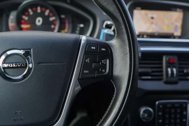 Volvo V40 (2020) thumbnail 18