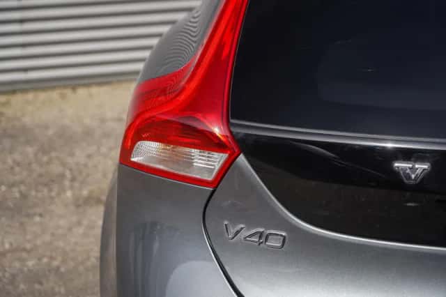 Volvo V40 (2020) thumbnail 8