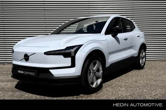 Volvo EX30 (2026) thumbnail 1