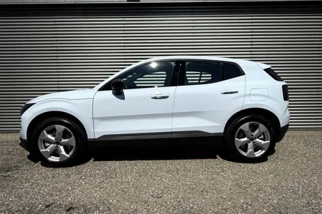 Volvo EX30 (2026) thumbnail 2