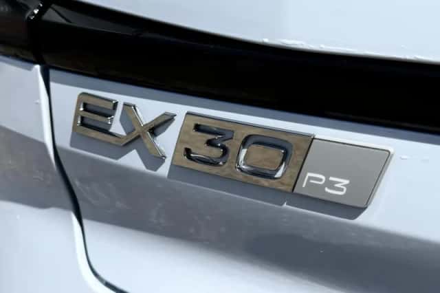 Volvo EX30 (2026) thumbnail 5