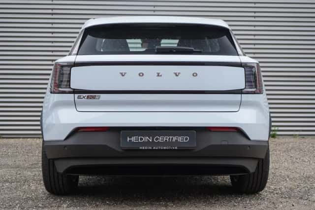 Volvo EX30 (2026) thumbnail 5